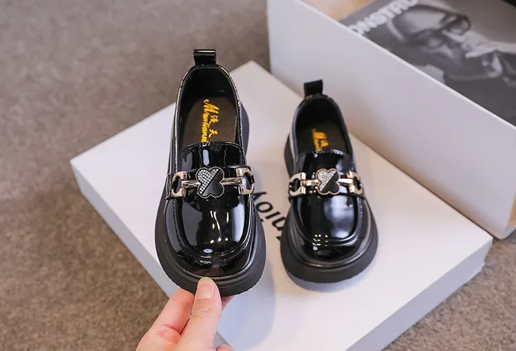 Girls Leather Shoes for School Party Wedding Kids Black Loafers Slip-on Children Flats Fashion British Style Retro Kids Loafers