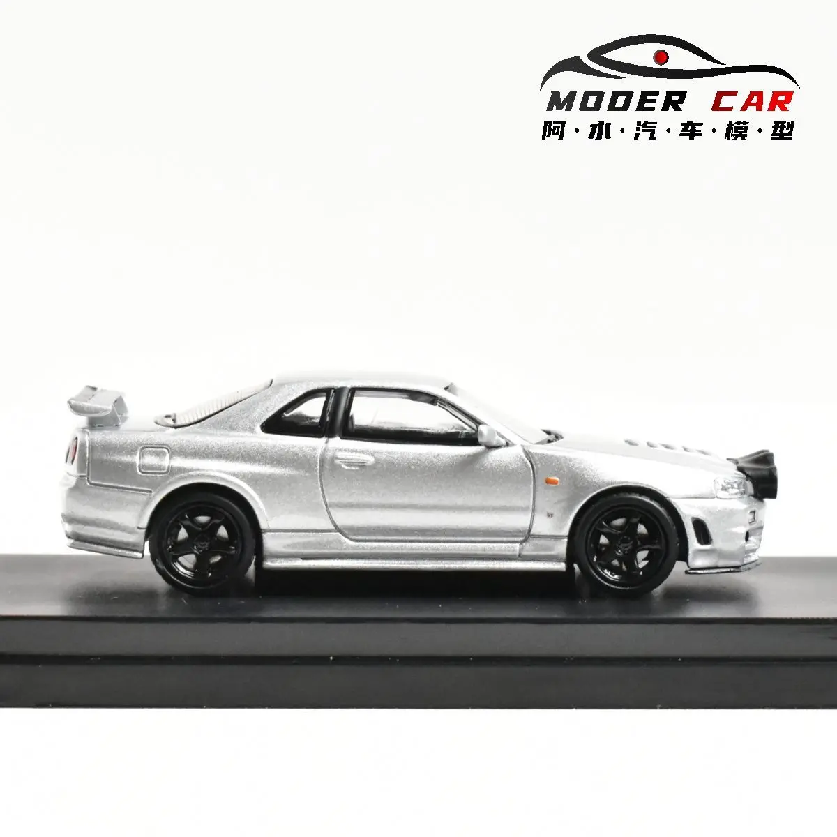 

SW 1:64 R34 Коллекция V-spec Литая под давлением модель автомобиля