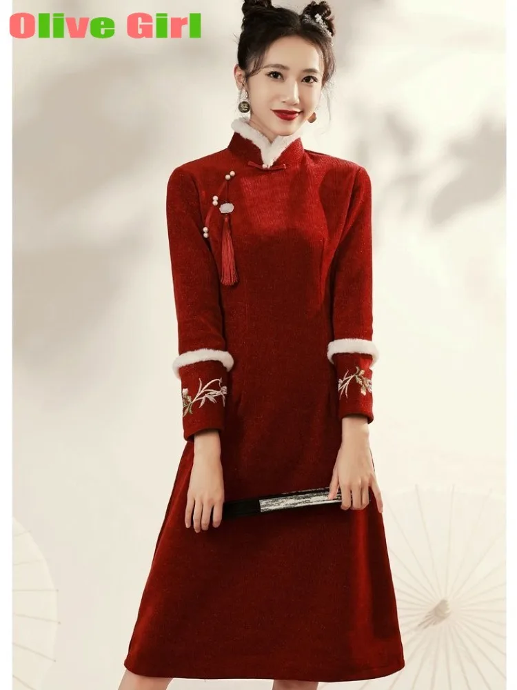 

Китайское платье Ципао Cheongsam 2025л.