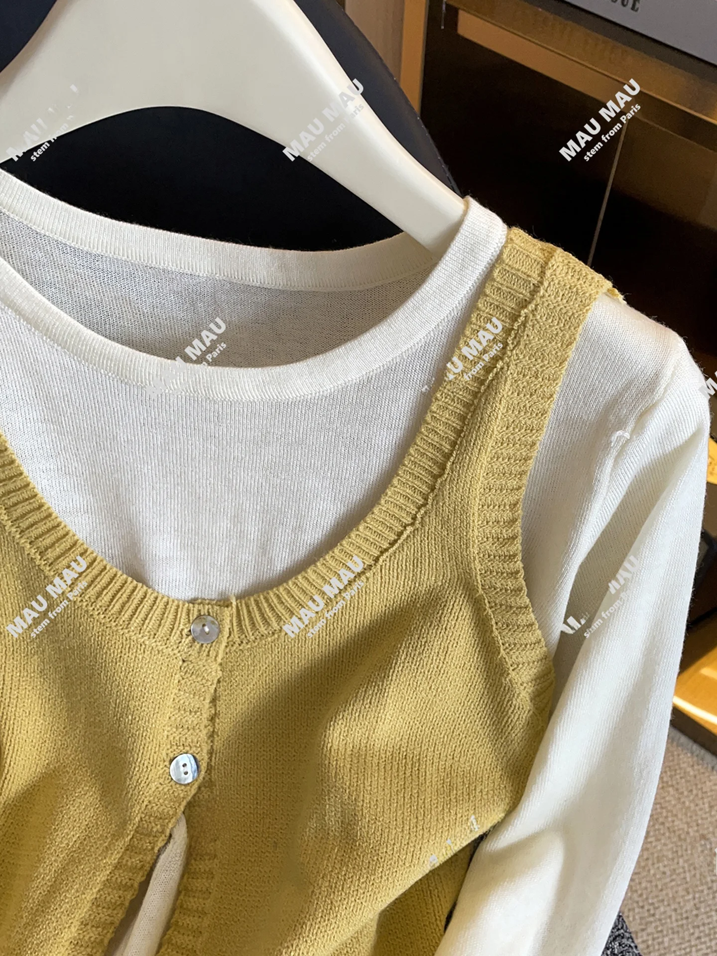 

Корейский женский вязаный жилет, топ, комплект Sweet Dopane, элитная осенняя коллекция Faion, дышащий, удобный, длинный све