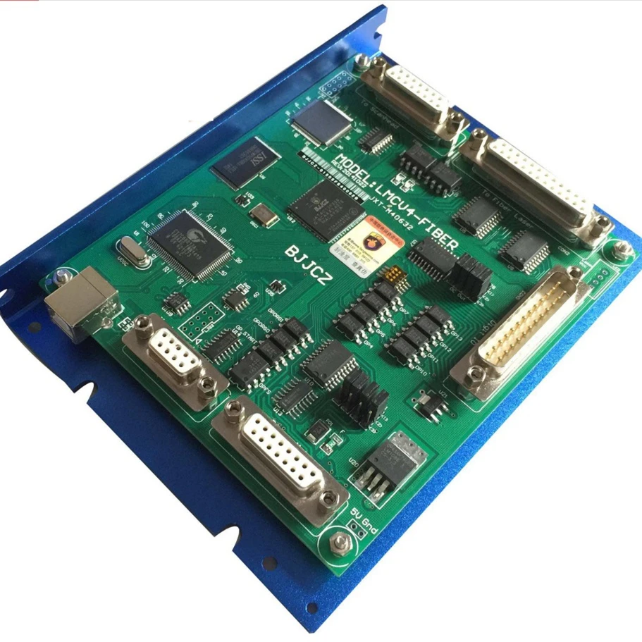 آلة الوسم بليزر الألياف الاقتصادية لسطح المكتب 20 وات، 110 × 110 مم لنقش المعادن والبلاستيك، أدوات المجوهرات، النقش بالليزر USB