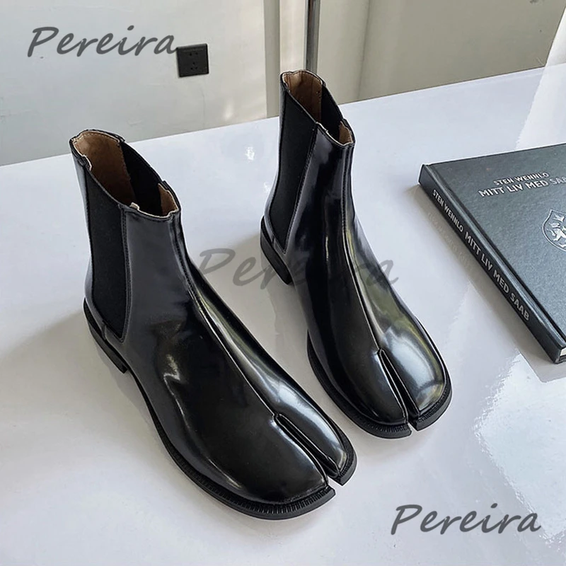 

Split Toe Flat Boots Tabi Shoes Patent Leather Slip On Unisex Shoes Trendy Soft Leather Black Flats Ankle Boots Casual Men Shoes