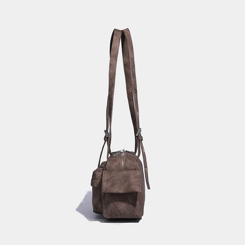 New South Korea Designer Underarm Bags for Women Luxury Handbags Purses Vintage Large Capacity Multiple Pockets Shoulder Bag image 4