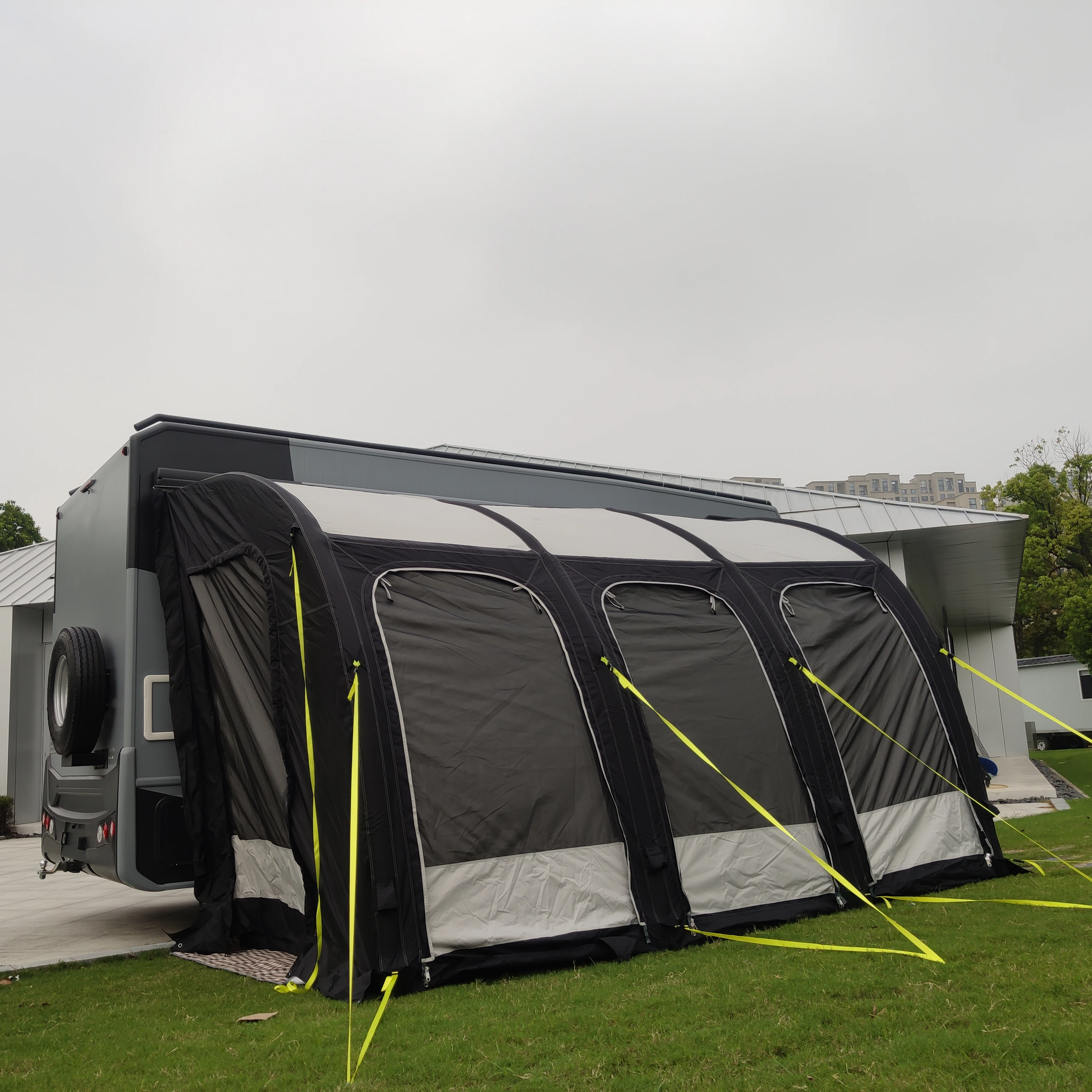 New 5-8 Person Outdoor Waterproof Motorhome Air Awnings Tent Inflatable Caravan Camper Awning for Rvs & Campers