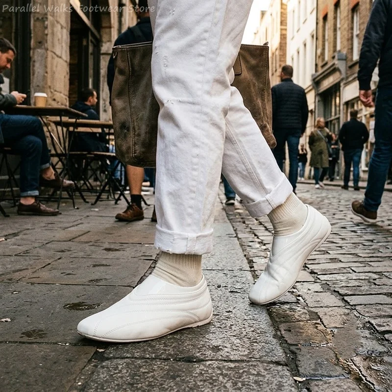 Streetwear Men Sneakers Patent Leather Splicing Smooth Low Top Slip On Loafers Business Dress Footwear Casual Walking Shoes Men