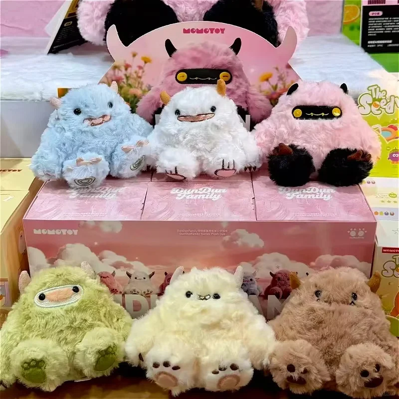 

MOMOTOY Dundun Family Series Surprise Bag Pendant Kawaii Anime Collectible Toy Mystery Plush Keychain Doll Decor Gifts