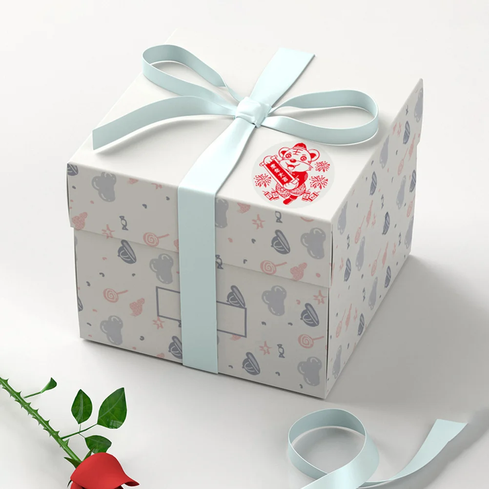 

1 Roll Tiger Sealing Stickers Self-Adhesive New Year Label Sticker For Envelopes Gift Boxes Wrapping Decoration Stationery