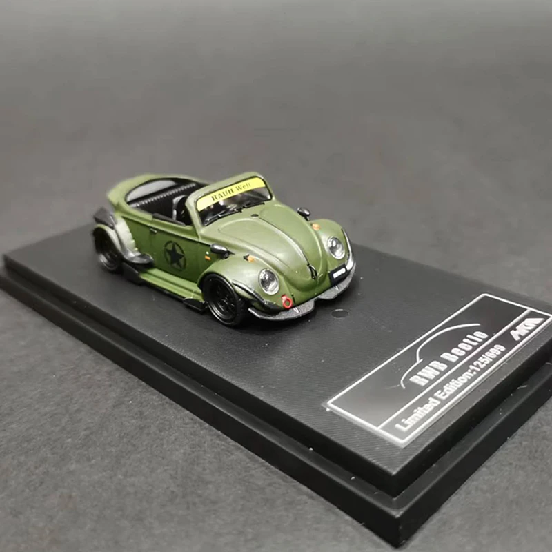 1:64 Model Car RWB Beetle Alloy Die-cast Vehicle - Matt Green Model Number Scale Battery Type Features Material Barcode Voltage