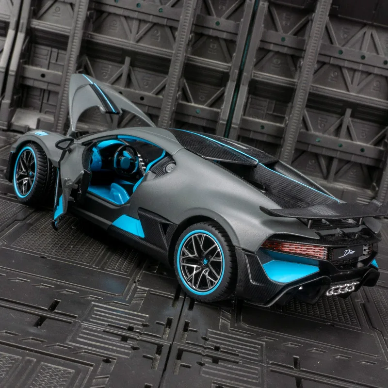 rastar 1:24 Bugatti divo liga modelo de carro ornamentos coleção portas e capuzes de brinquedo de corrida estática podem ser abertas.