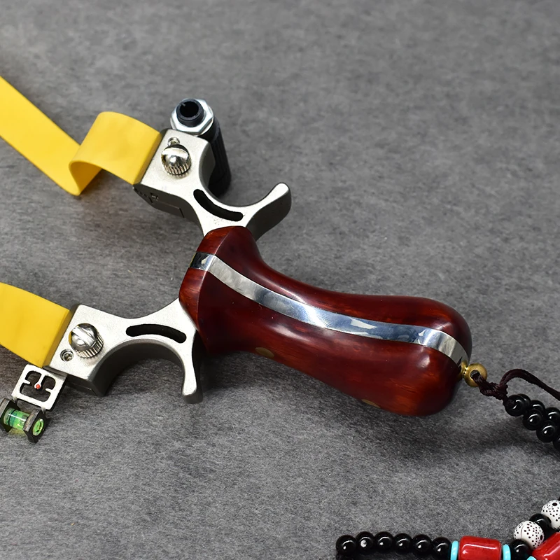 

High Quality Wooden Handle Stainless Steel Slingshot Outdoor Professional Precision Hunting Slingshot Comfort Grip