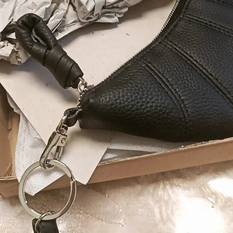 Couro genuíno mini meia lua sacos de embreagem para mulheres bolsas de designer de luxo e bolsas 2024 novo na primeira camada de couro de emenda design bolsa de ombro alta qualidade Frete grátis Envio rápido chega