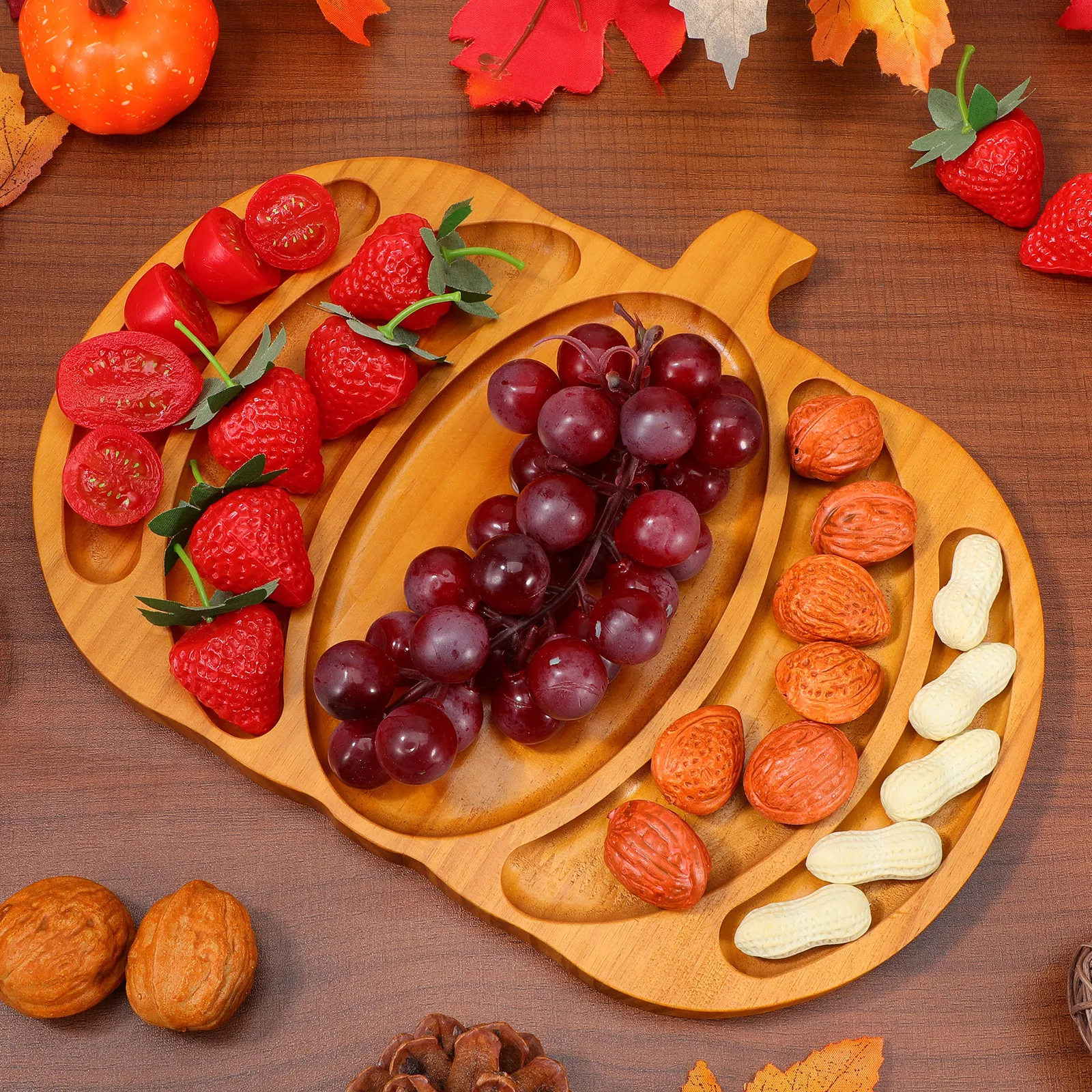 Wood Halloween Pumpkin Tray Pumpkin Shaped Wooden Serving Tray Divided Plate for Snacks Fruits Platter Festive Food