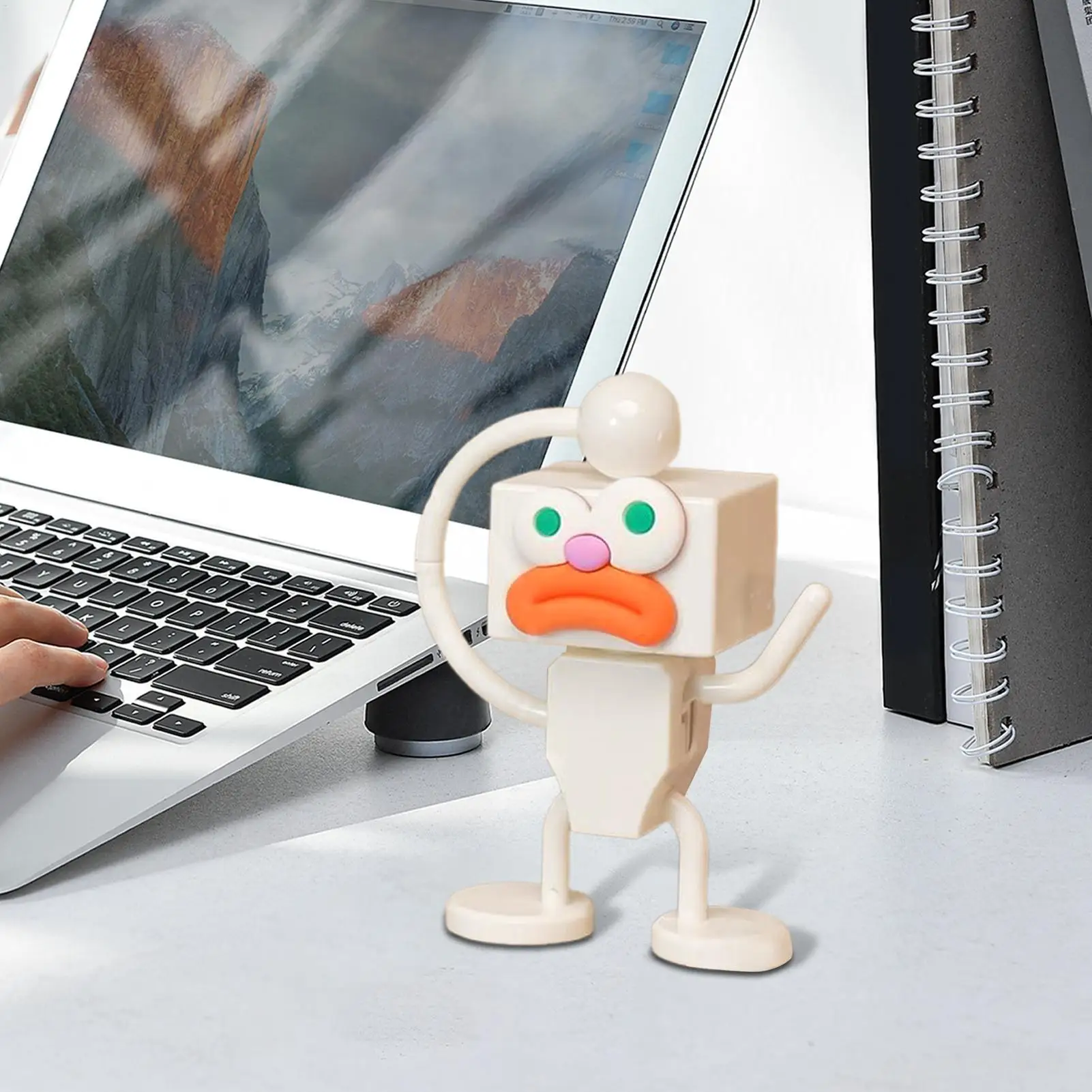 Grappige ornamenten voor volwassenen Opwindbaar domme visspeelgoed Ondeugende draagbare gadgets Decoratie Opwindontwerp voor reisauto Thuisleven