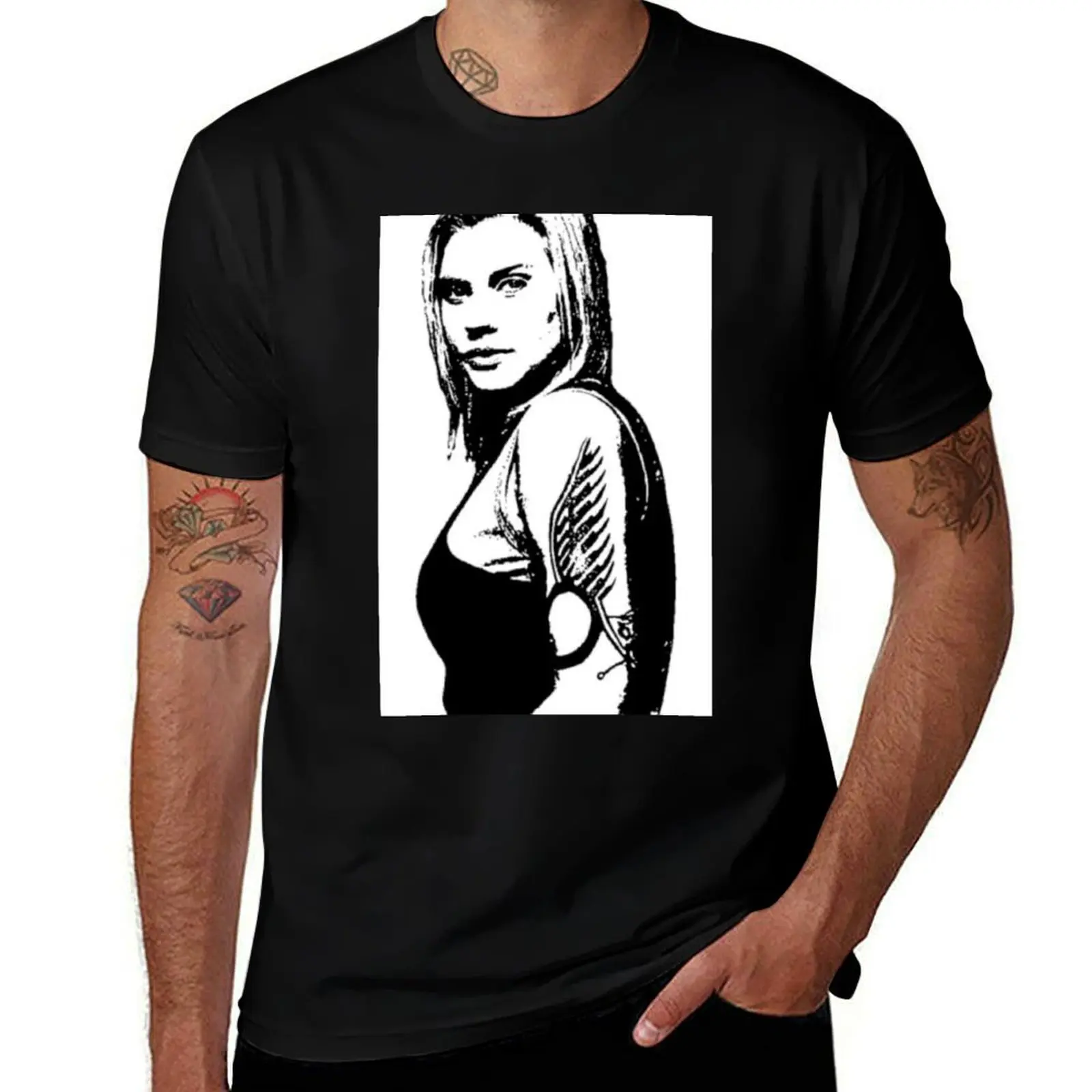 

Battlestar Galactica Kara Thrace T-Shirt Minimal Art Print T-Shirt