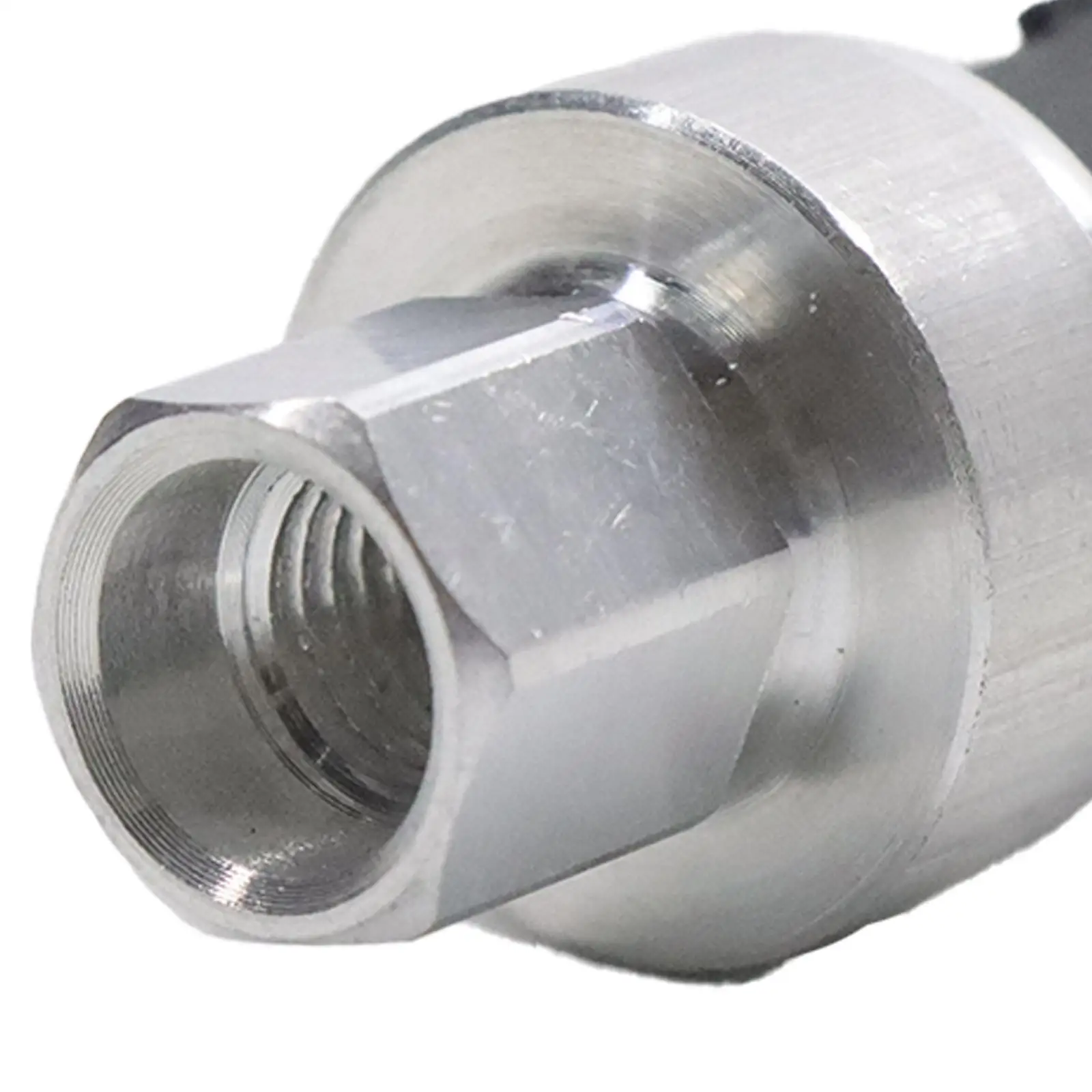 

Датчик давления кондиционера (металл/пластик) для системы охлаждения Ford 6F93-19D594-AA, замена