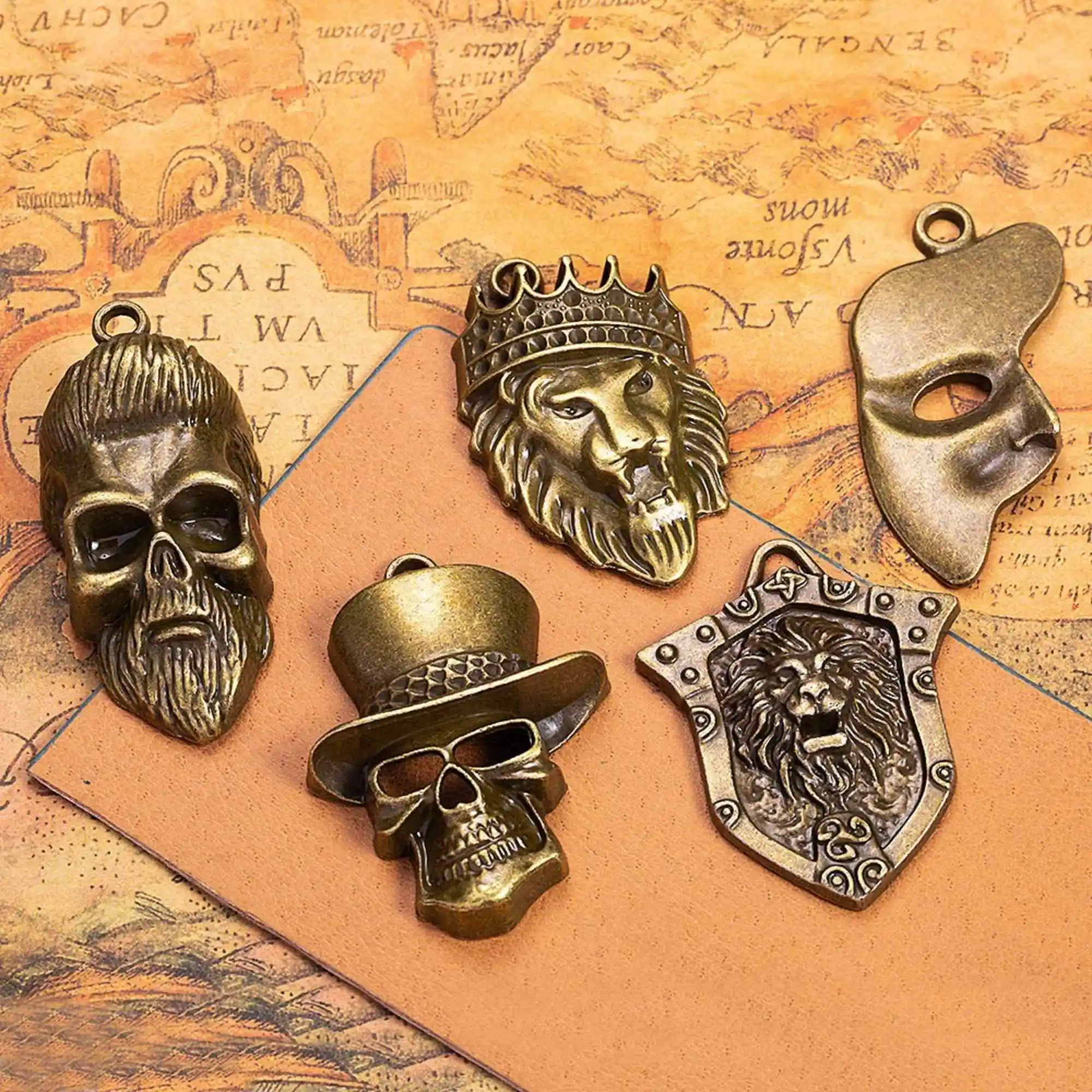 20 Stück Retro Punk Totenkopf Krone Löwe Schmuck Antike Bronze-Legierung Herren Halskette Anhänger DIY Zubehör