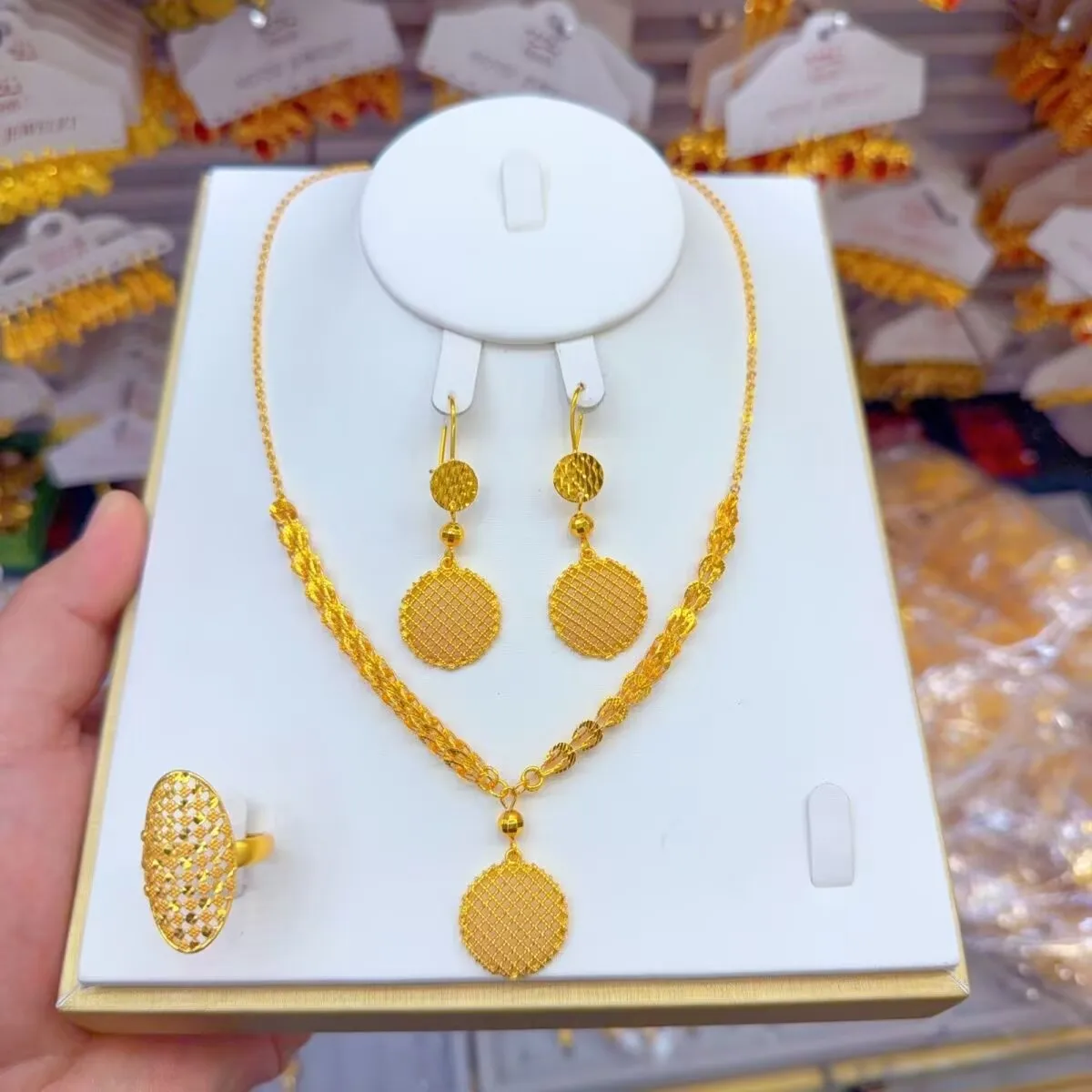 

Ожерелье, серьги, кольца, кольца из 24-каратного золота Дубая, подарки для женщин на свадебные вечеринки, комплект ювелирных изделий Y10657