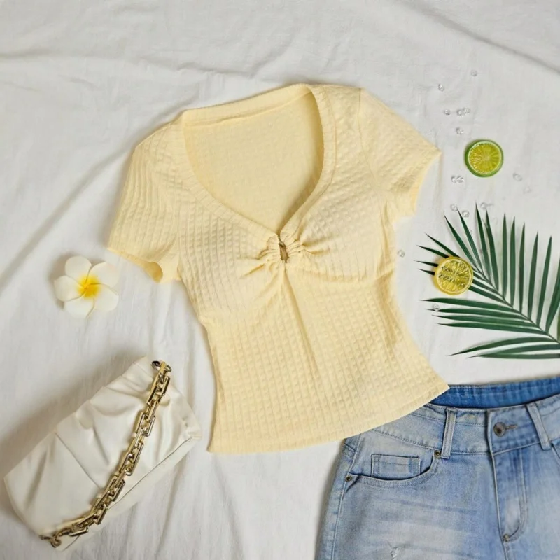 

Women Summer Yellow Texture Knitted V-Neck T-Shirt Slim Fit Short Sleeves Front Pleated Comfortable Casual Tee