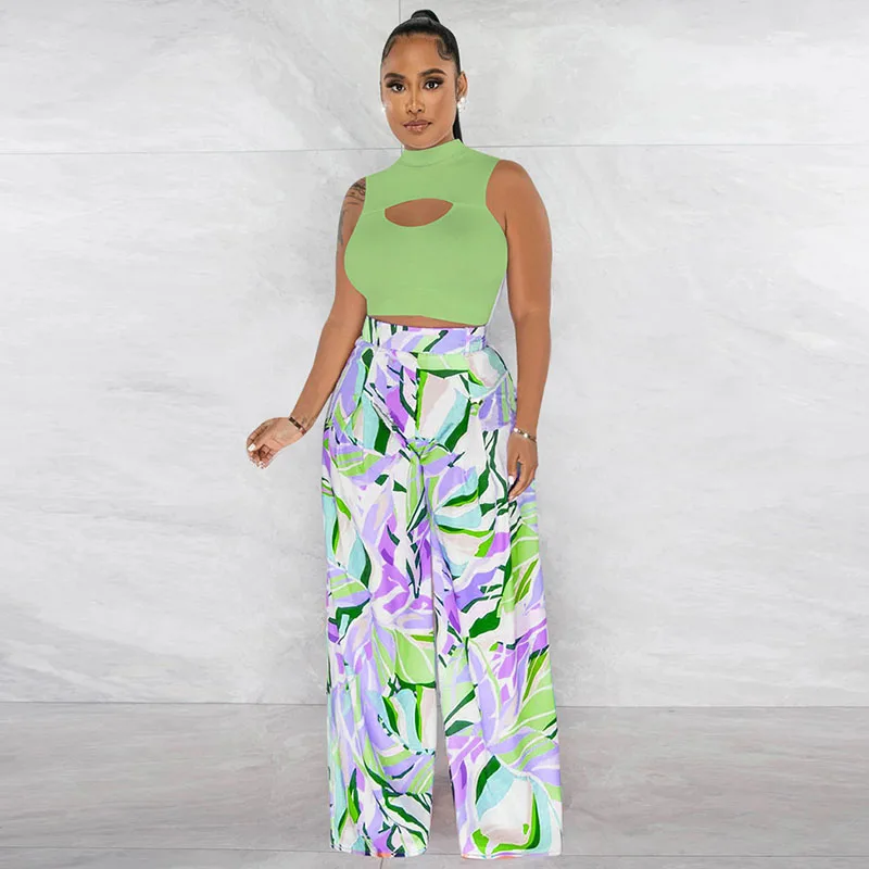 

Summer Two Piece Set Women Sleeveless Stand Collar Cutout Crop Top and Printed Pockets Wide Leg Pants Club Outfits Matching Sets