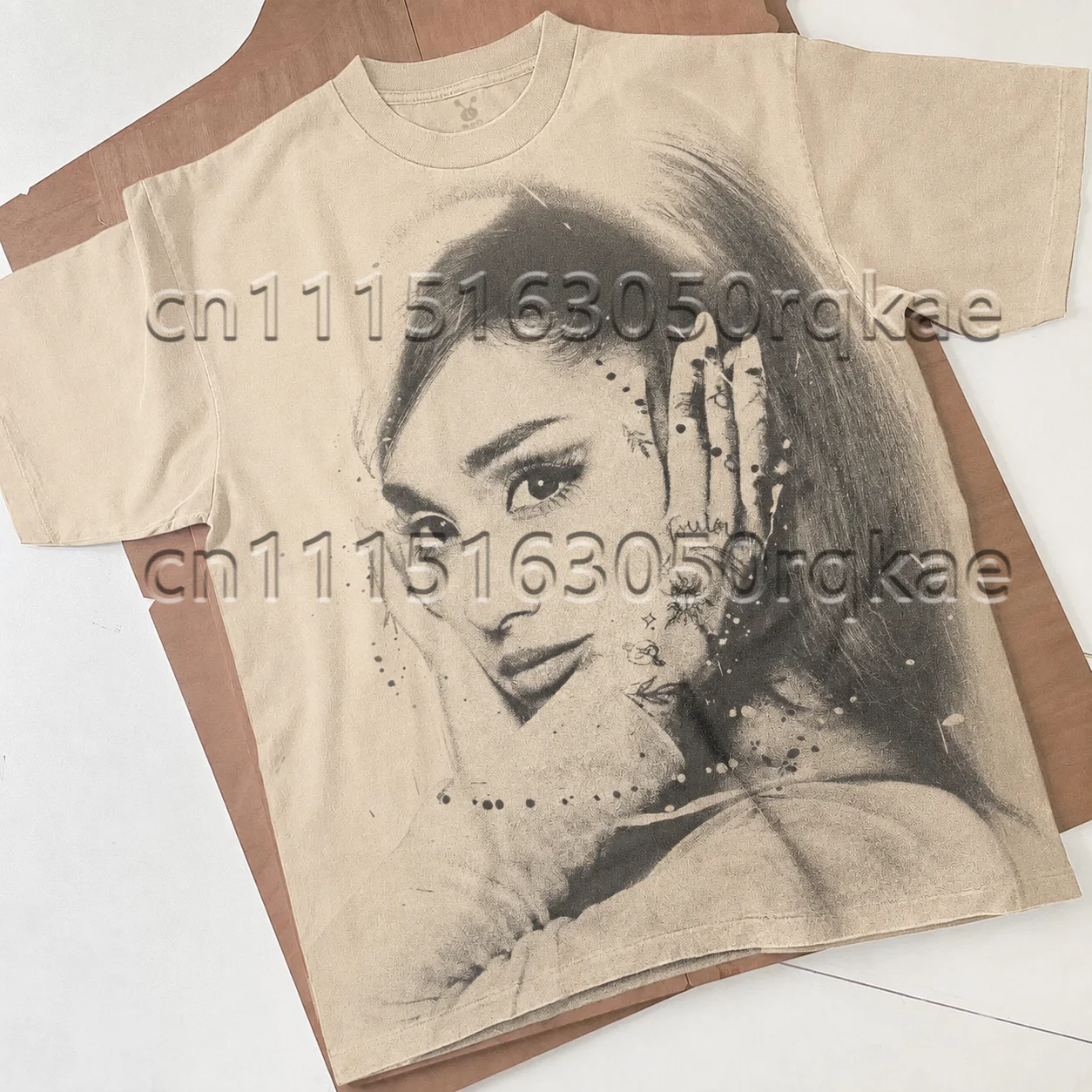 Ariana Grande Tour 2026 T-Shirt zum Gedenken an ihre Musiktour, locker geschnittenes Unisex-Kurzarmshirt, Sommerkleidung für Damen – Detail 5