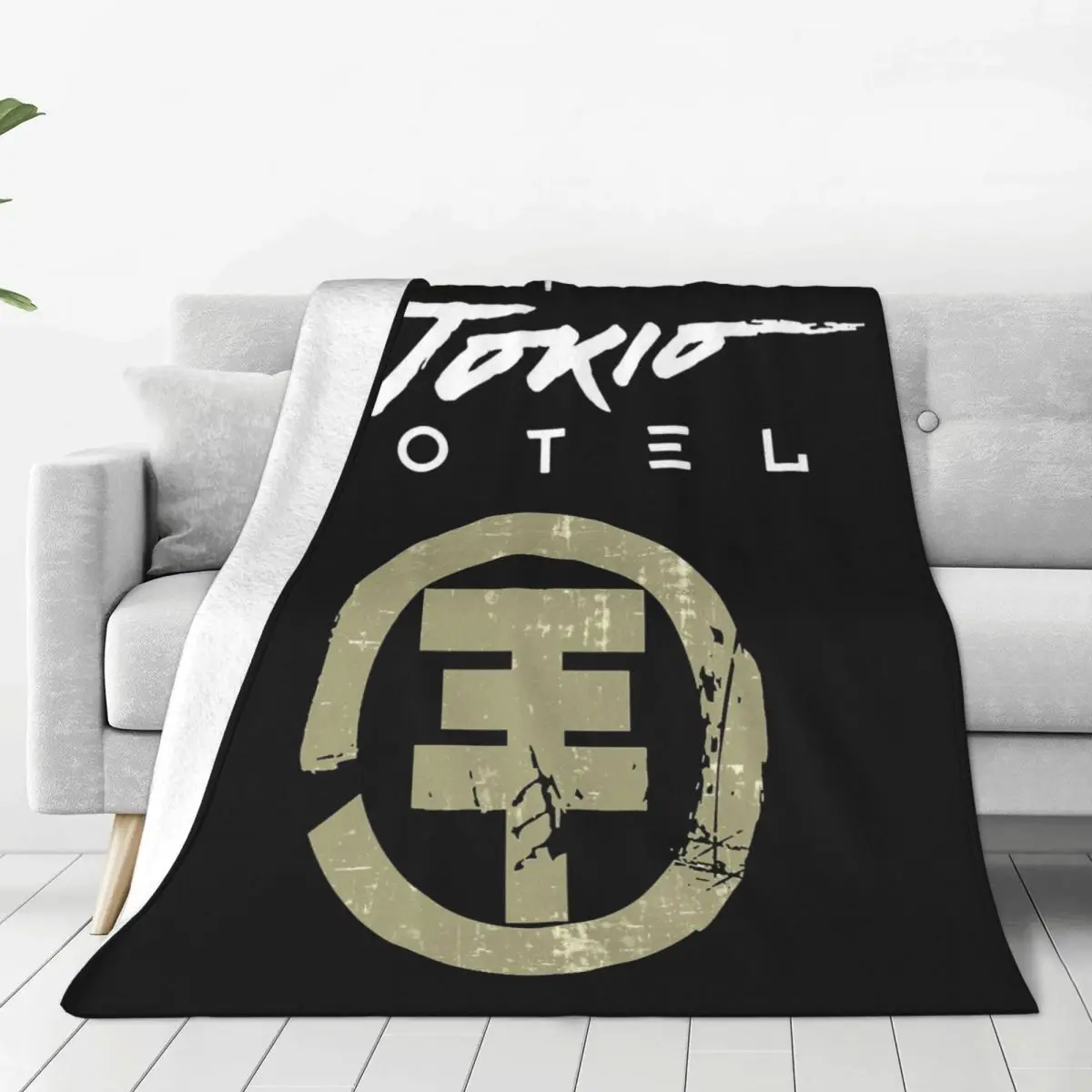 Tokio Hotel Logo Throw Blanket Flannel Bedding Music Band Throw Blankets Relax Lightweight Thin for Bedroom Quilt