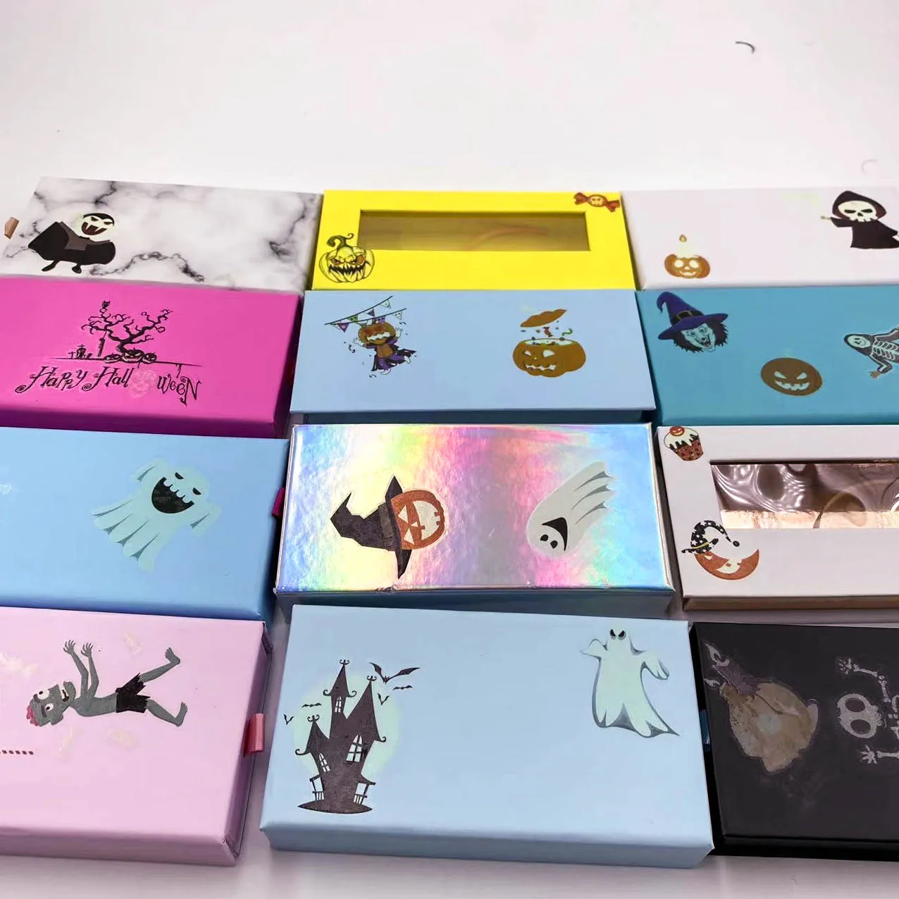 Yiernuo Magnetic Lash Boxes Wholesale Halloween Party Skull Ghost Candy Boxs for Eyelash packing