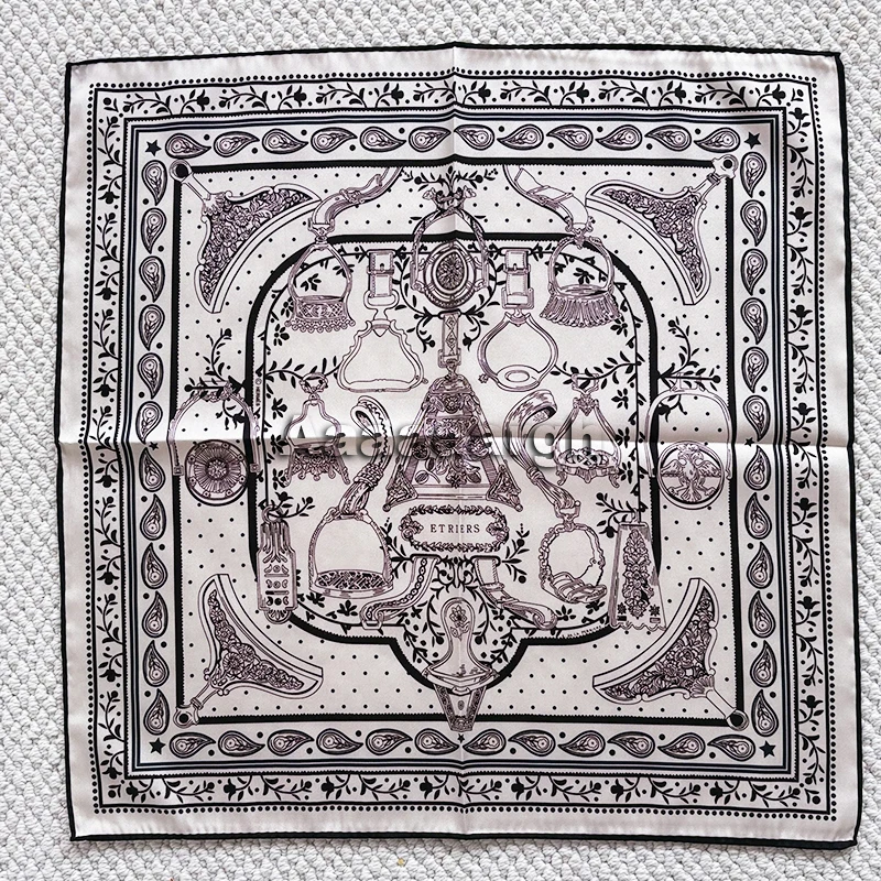 Lenço de Seda Dupla Face Estam - Luxury Bags Hong Kong avaliação e preço