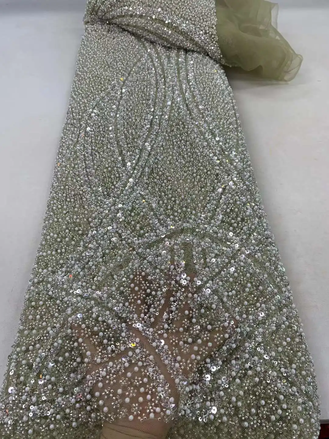 

Heavy Beaded Lace Fabric Handmade New Beads 3D Flower Appliques Tulle Lace Fabric for Wedding Evening Dress-ZX75