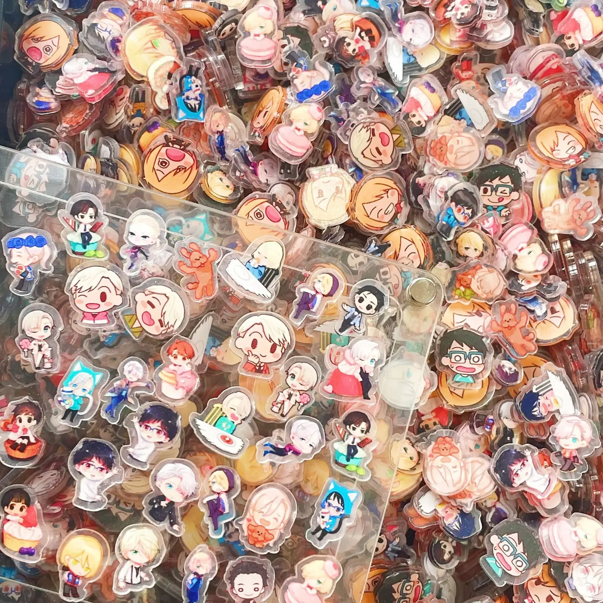 41 Stile 2cm 100-500g Anime-Serien Jujutsu Kaisen ONE PIECE Sailor Moon DIY Acryl-Zubehör Schlüsselanhänger PP-Clip Patch – Detail 36