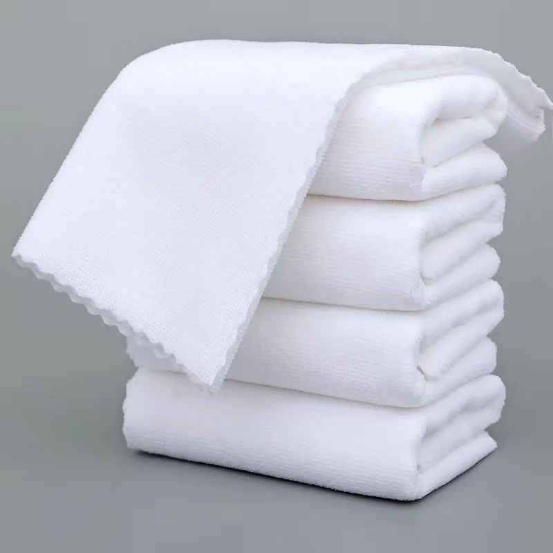 

Microfiber white disposable hotel towel hotel bath towel absorbs water and does not shed hair