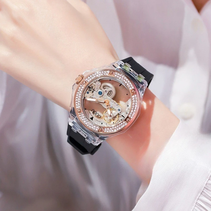 2026 Women'S Watch, Korean Style Fashionable And Elegant Rhinestone Watch With Silicone Strap, Creative Gift For Women