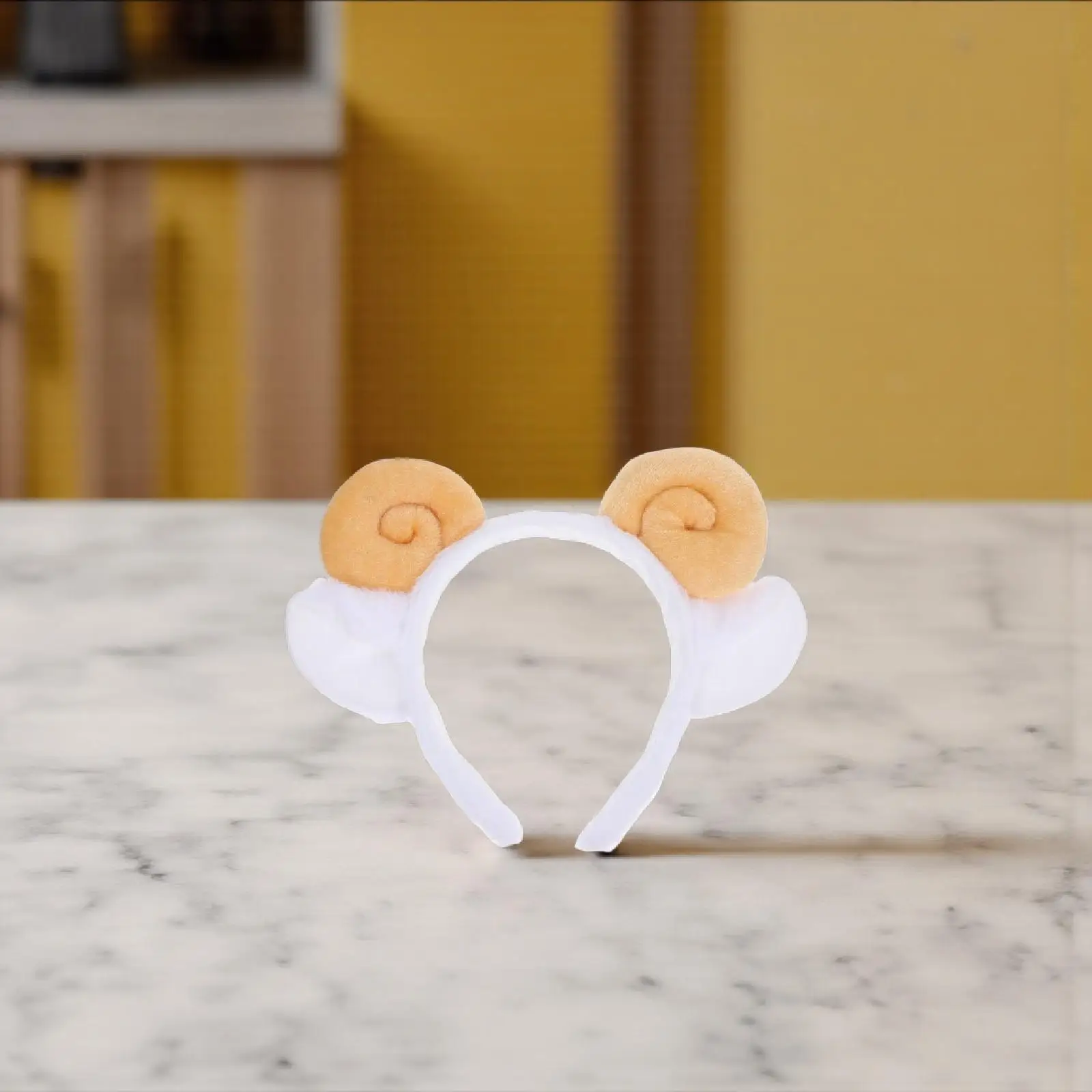 

Повязка на голову из овечьих рогов для женщин, модный аксессуар с имитацией шерсти животных, идеально подходит для свадеб, вечеринок, косплея, повседневного использования.