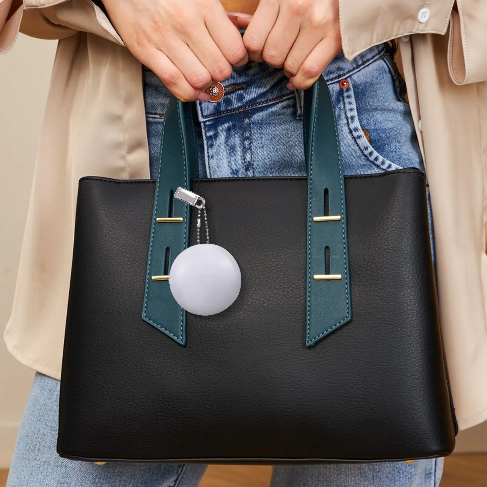 

1Pcs Touch Sensor Handbag Light LED Purse Lamp with Clip for Backpack Suitcase Purse Night Light Women Gift Christmas New Year