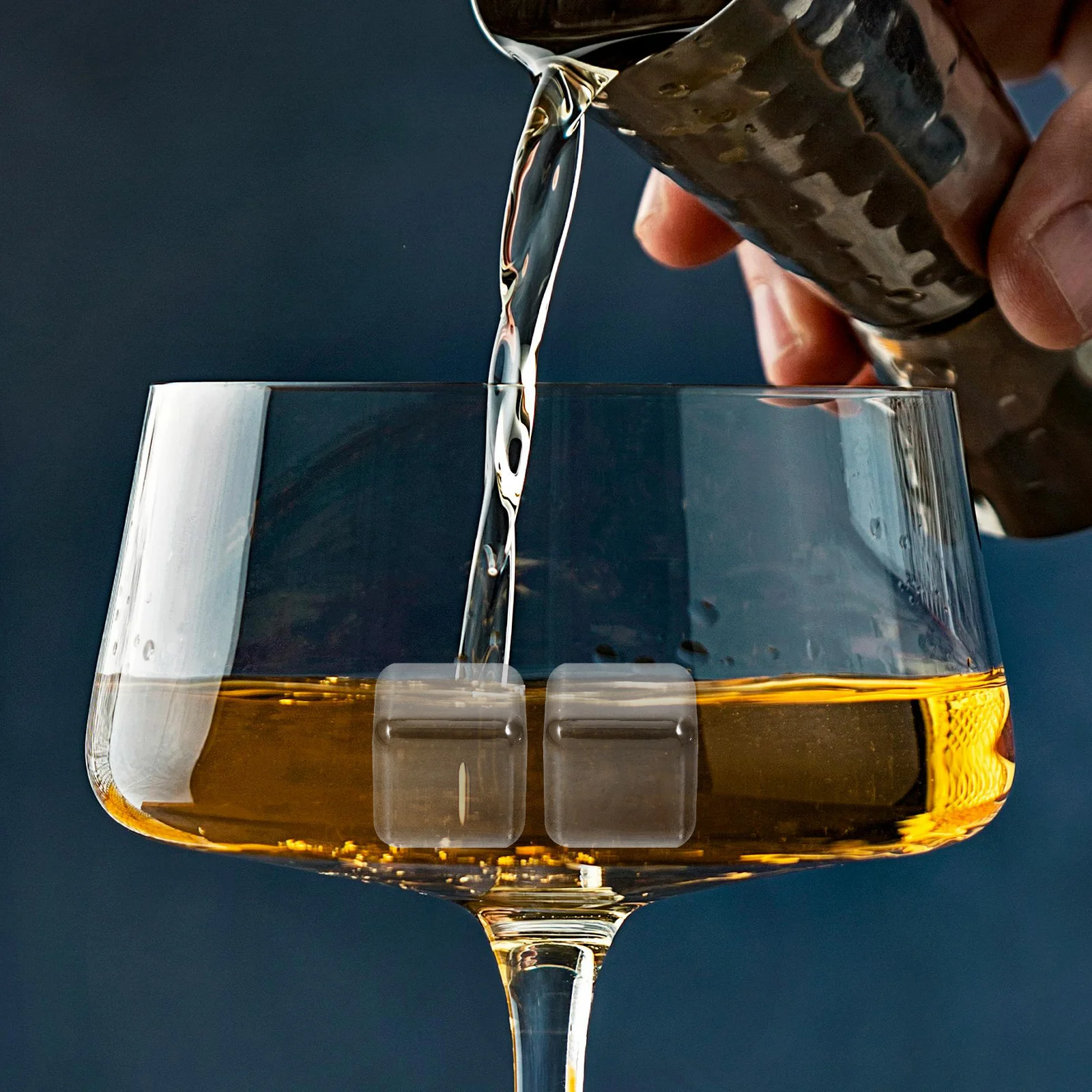 

1Set Stainless Steel Ice Cubes Reusable Metal Chilling Stones Tong Barware Whiskey Wine Cocktails Drink Cooler Gifts