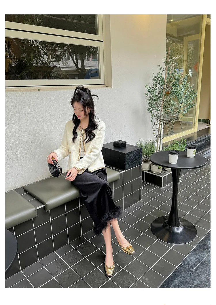 

French Beauty Elegance Flower-shaped Thick Heels Shallow Mouth Empty Back Cover Golden Sandals Women's Flat Silver Shoes