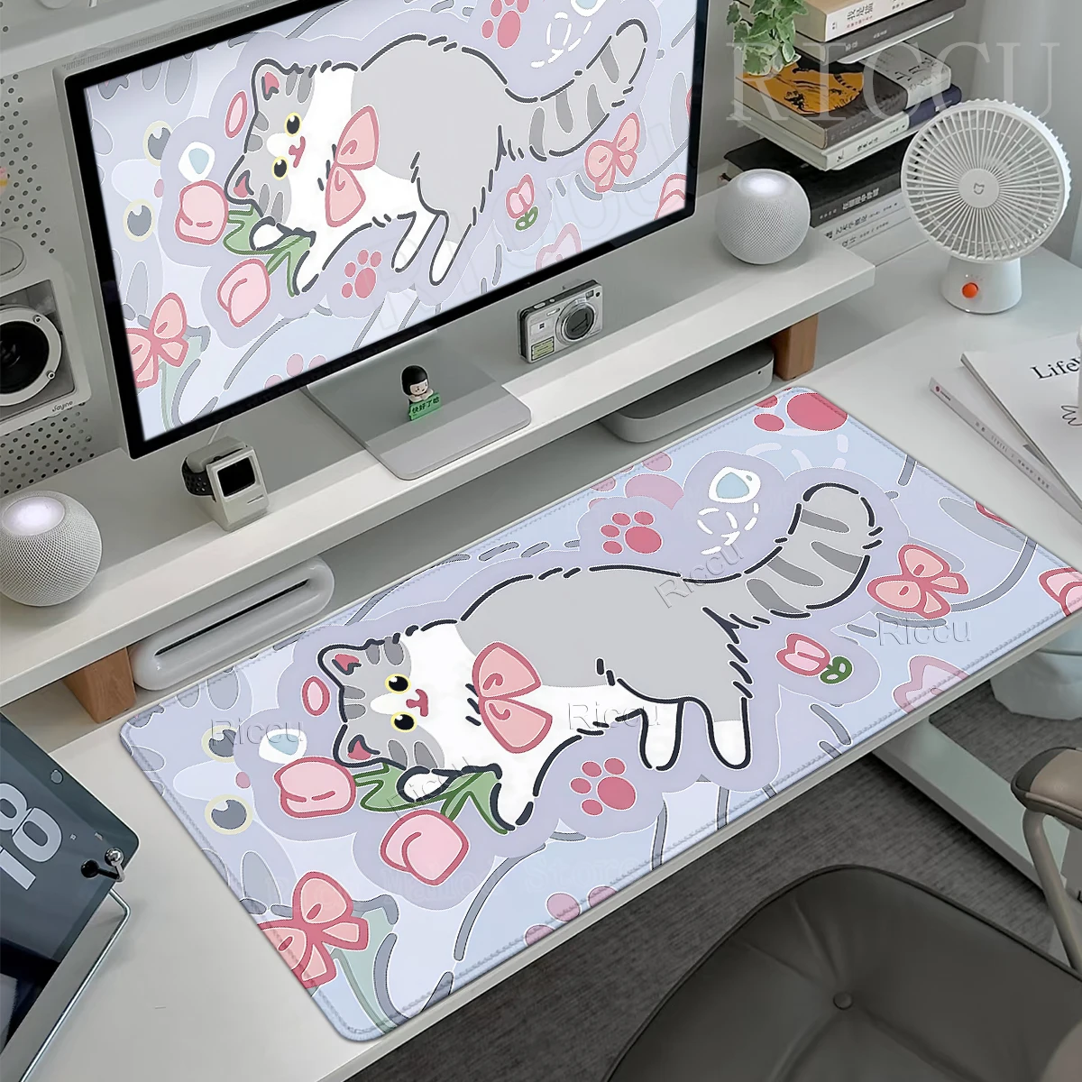 Kawaii Cats Mouse Pad Pretty Kitty Mouse Pads XXL Oversized Mousemat Gamer Room Decoration Pads Anime Cat Gaming Accessories Rug