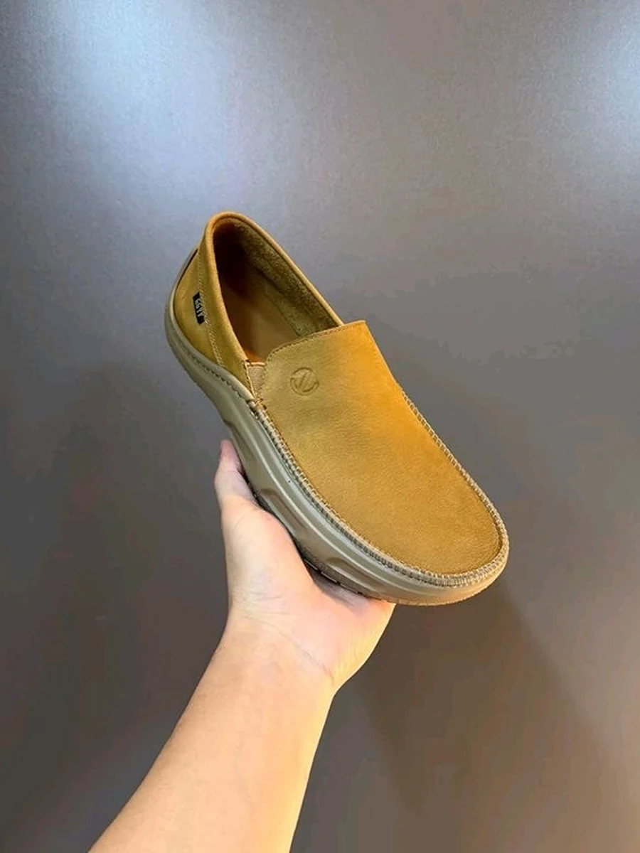 

Casual Driving Men's Slip-On Loafers Breathable round Toe Thick Bottom EVA Outsole Low Heel Summer New Style Retro Fashion