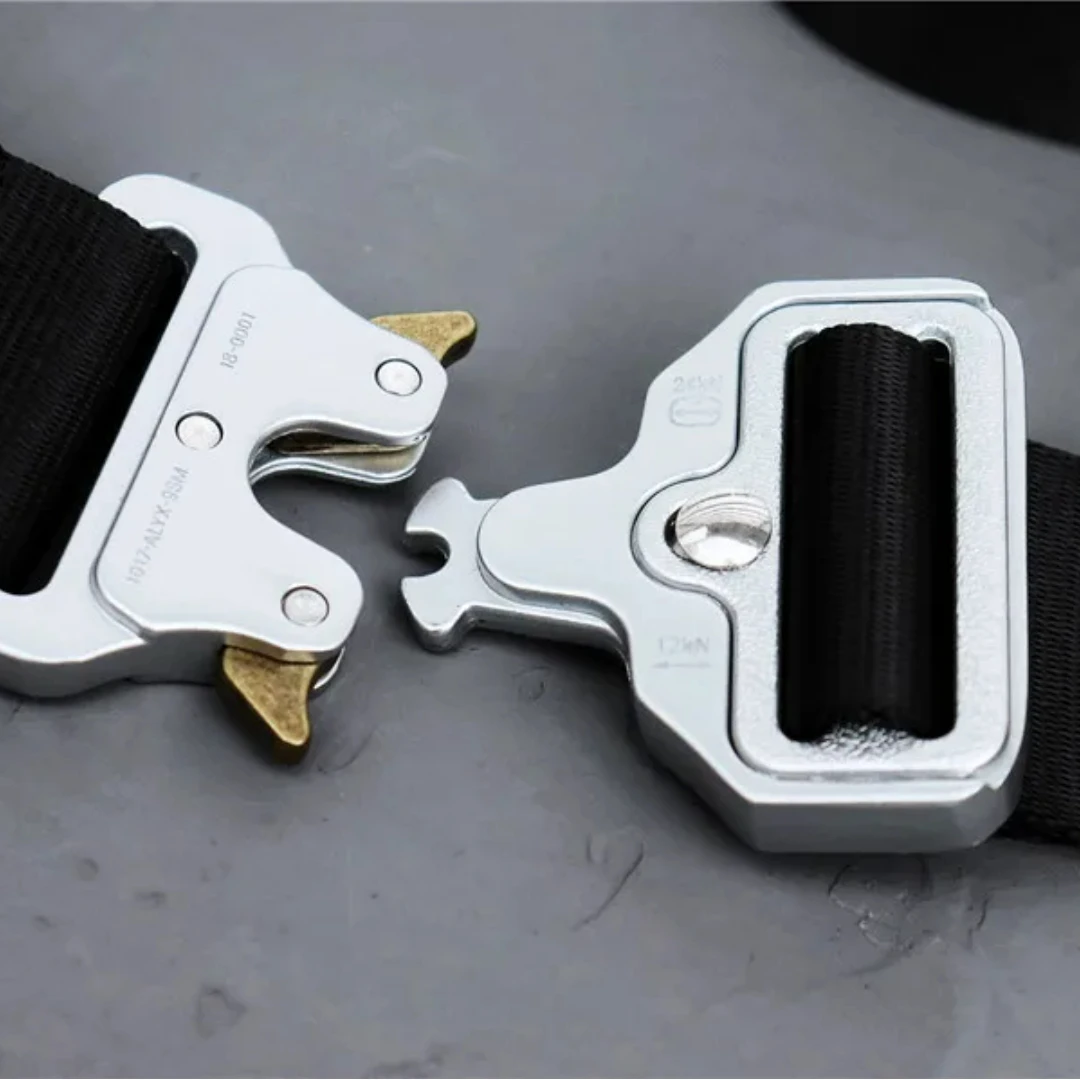 2025 new Hot Ins Paris Alyx Roller Belt Men Women Lasered Logo Buckle 1017 Alyx 9sm Belts Classic Signature Strap