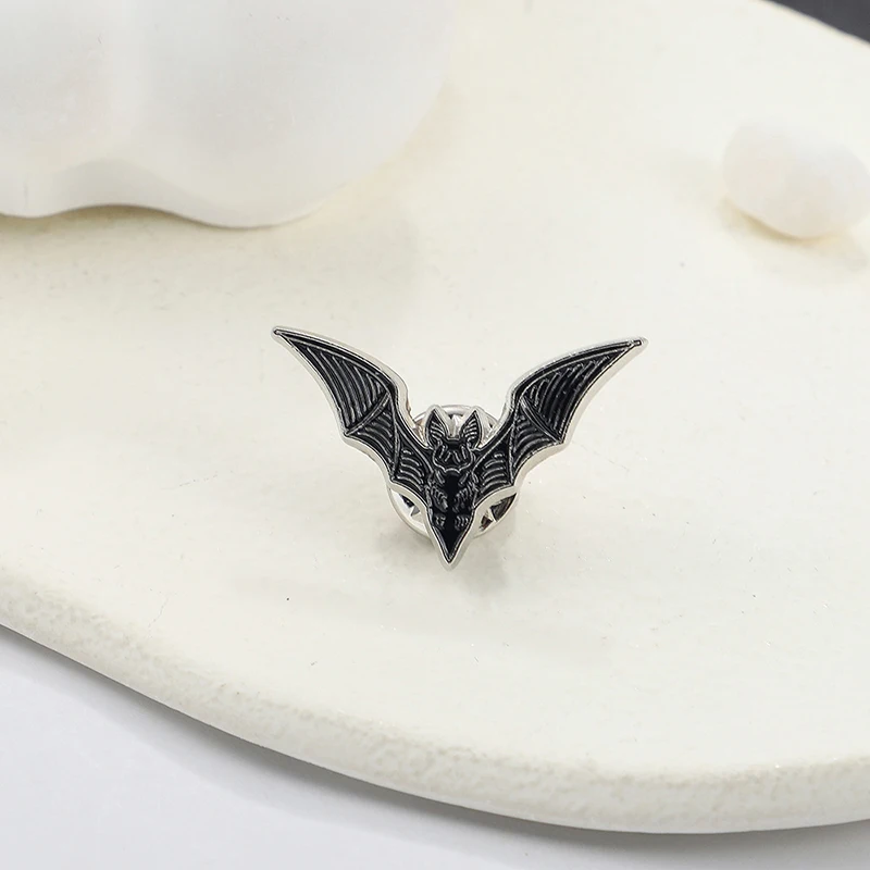 Bat Enamel Pin Fashion Witchy Halloween Goth Lapel Brooch Jewelry Accessory Punk Badge Pin Gift