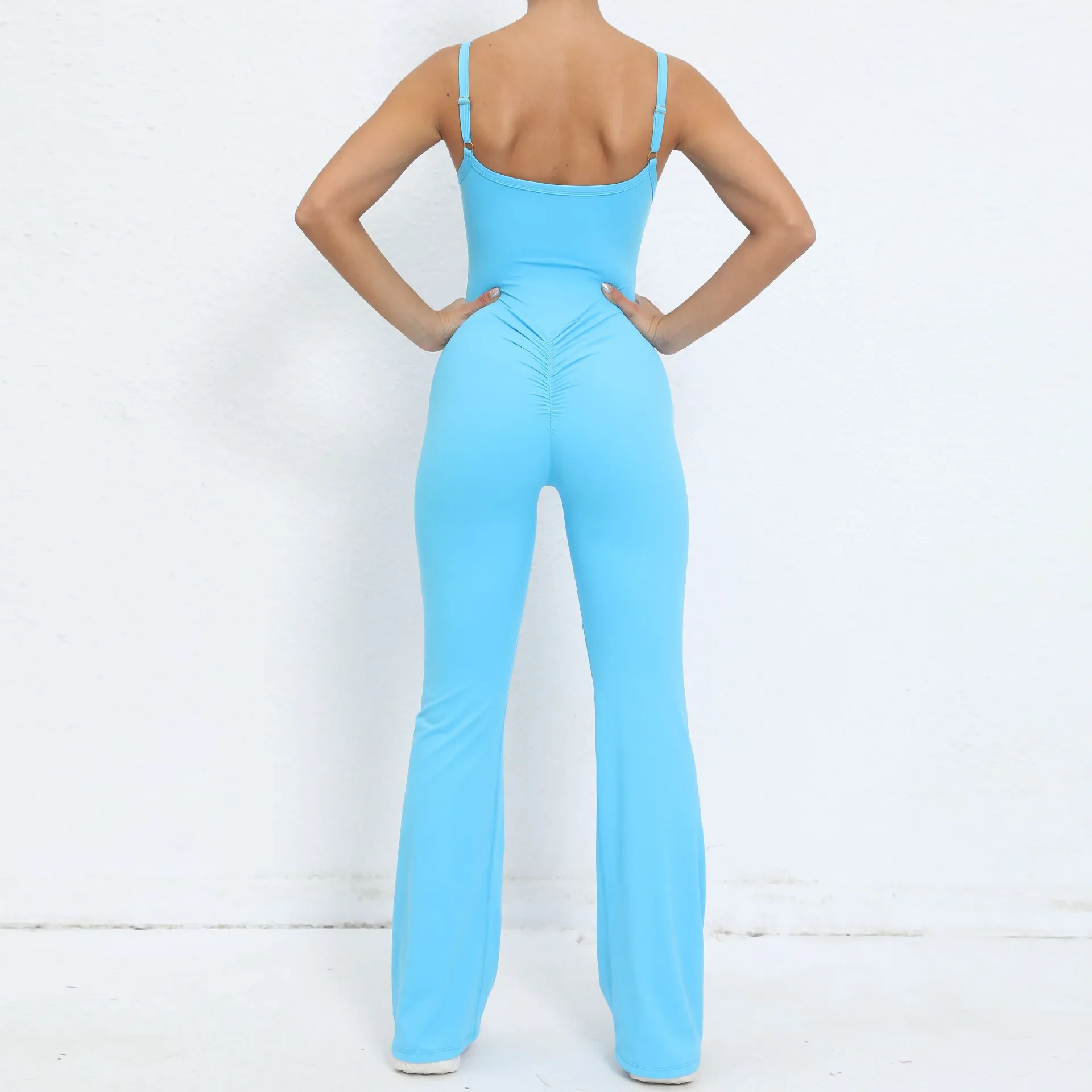 

Расклешенный спортивный комбинезон, одежда для йоги, цельный костюм для спортзала, женский быстросохнущий сексуальный комбинезон для фитнеса, эластичный боди с эффектом пуш-ап для тренировок