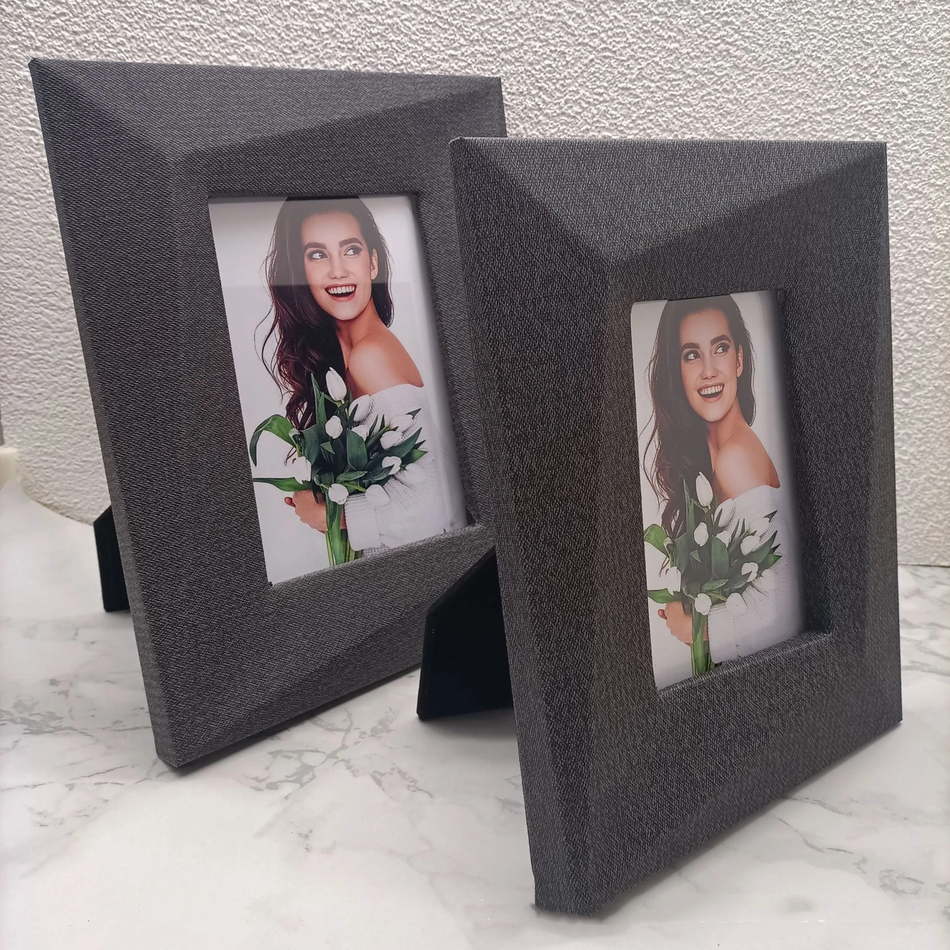 

European Fashion Leather Picture Frame, Light Home Decoration Table Frame, Office Ornaments