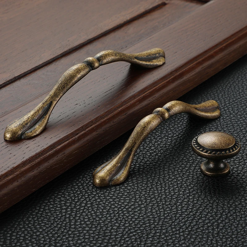 YUTOKO Metal Antique Wardrobe Cupboard Pull Handles Retro Brass 128mm Kitchen Drawer Cabinet Door Handle Furniture Knobs