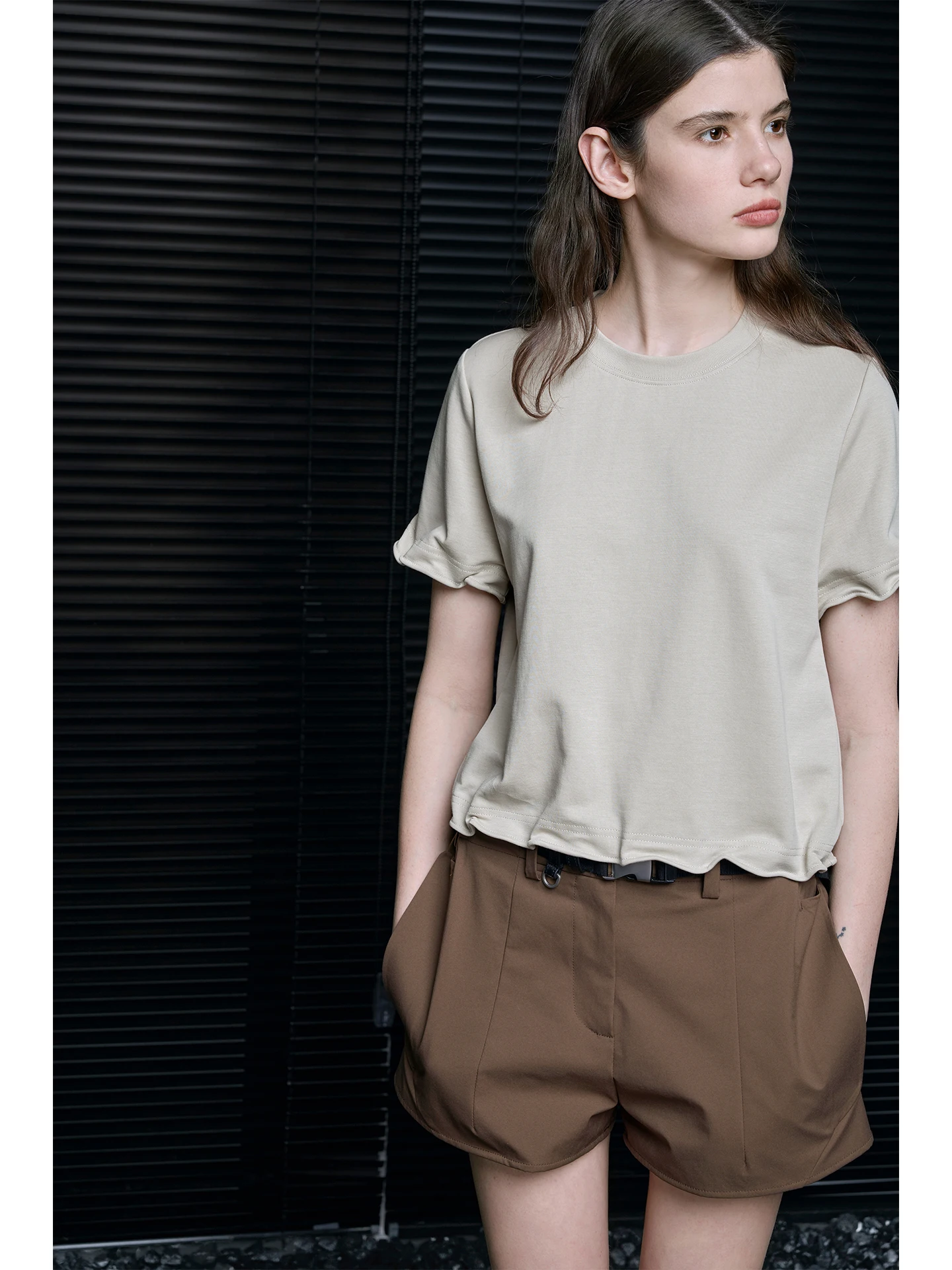 

Женская свободная хлопковая футболка с коротким рукавом и круглым вырезом, повседневная, весна 2026, оверсайз, в стиле Lazy Design, Iron Petal Sensation