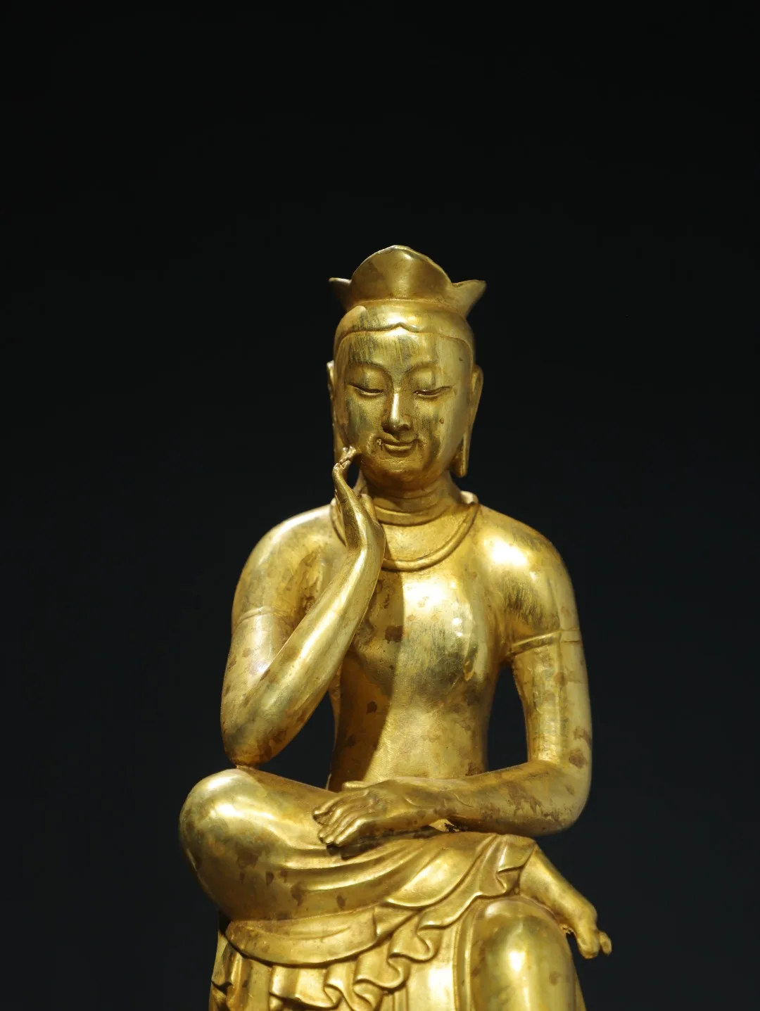 The Classic Pure Copper Gilded Buddha Statue Is Exquisitely Crafted And Has A Beautiful Appearance Which Is Worth Collecting