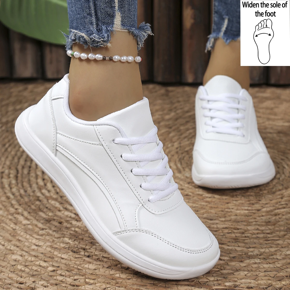 Ladies' Fat Wide Last Outdoor Sports Shoes Leather Surface Splicing Metal Decorative Strip Front Strap Suitable for Sports
