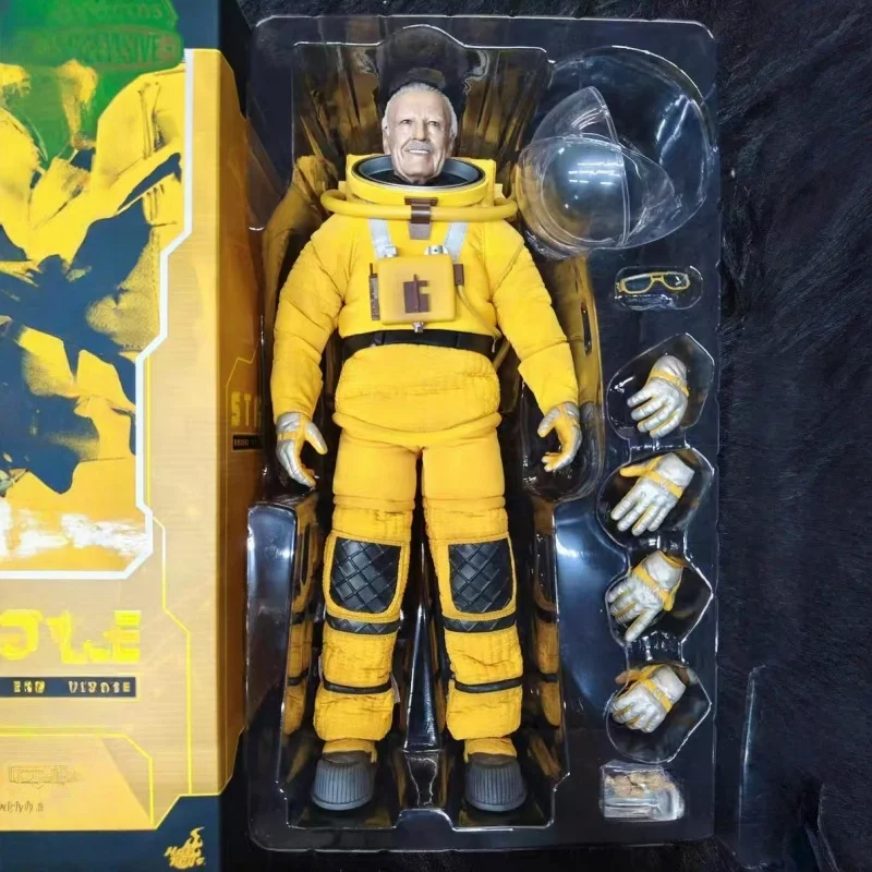 En Stock, figura de Anime de 30cm, modelo de astronauta, decoración de escritorio, modelo de regalo, juguetes artísticos coleccionables, regalos