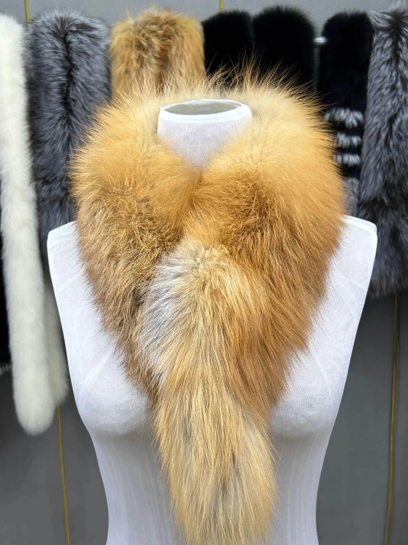 

New Luxury Genuine Fox Fur Scarf Elegant Autumn Winter Warm Fashionable Warm Decorative Elegance Wraps Collar