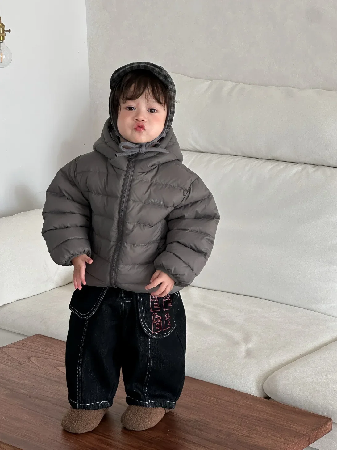 2025 شتاء جديد الطفل القطن زائد المخملية سميكة طفل الفتيان الدافئة جاكيت زيبرا وسادة مبطنة الفتيات طويلة الأكمام معطف مقنع