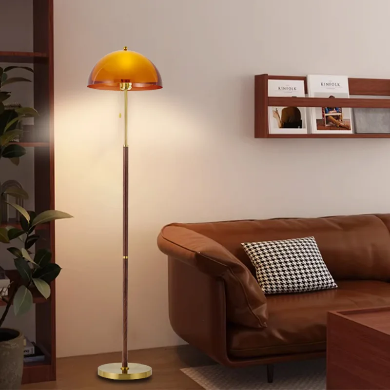 Lampa podłogowa do salonu, wysokiej jakości, w stylu amerykańskim retro, przy sofie, pionowa, designerska, tworząca atmosferę, oświetlenie do sypialni.