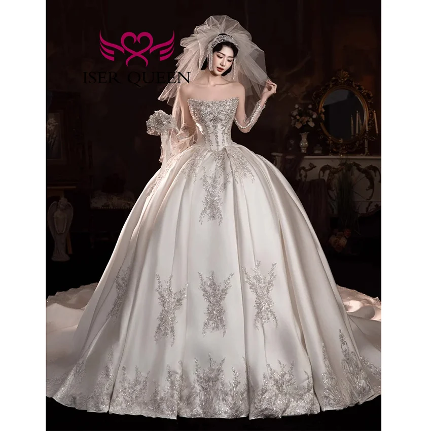 

Customized 2025 New Fashion Strapless Wedding Dresses For Ladies Lace Embroidery Appliques Lace Up Back Bride Dress WX0488